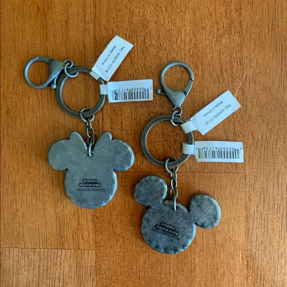 Mickey and Minnie Mouse Keychain Set - Picture 2 of 2
